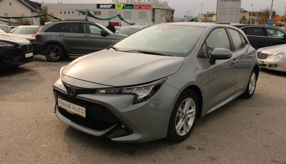 Toyota Corolla 2022 – fotografija 1