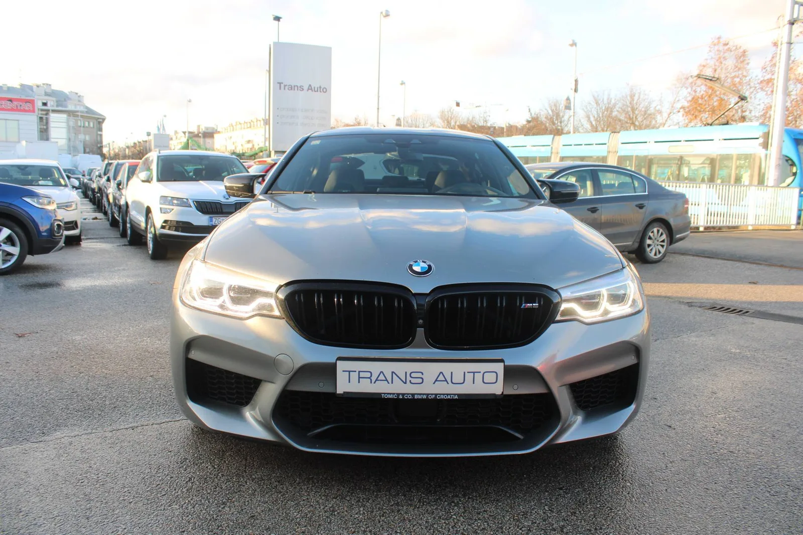 BMW M5 2019: fotografija 2