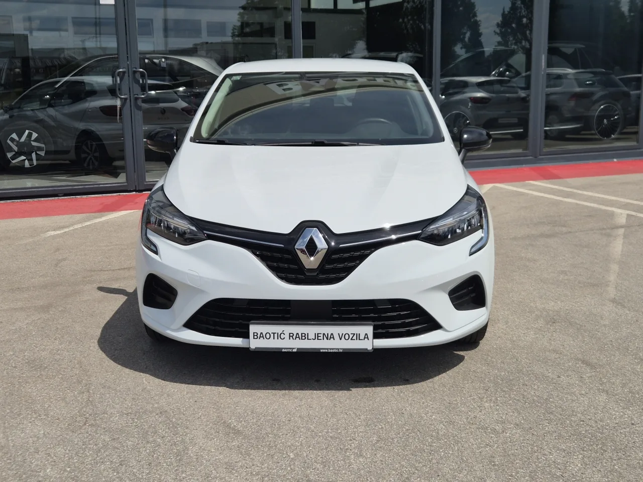 Renault Clio 2023 – fotografija 2