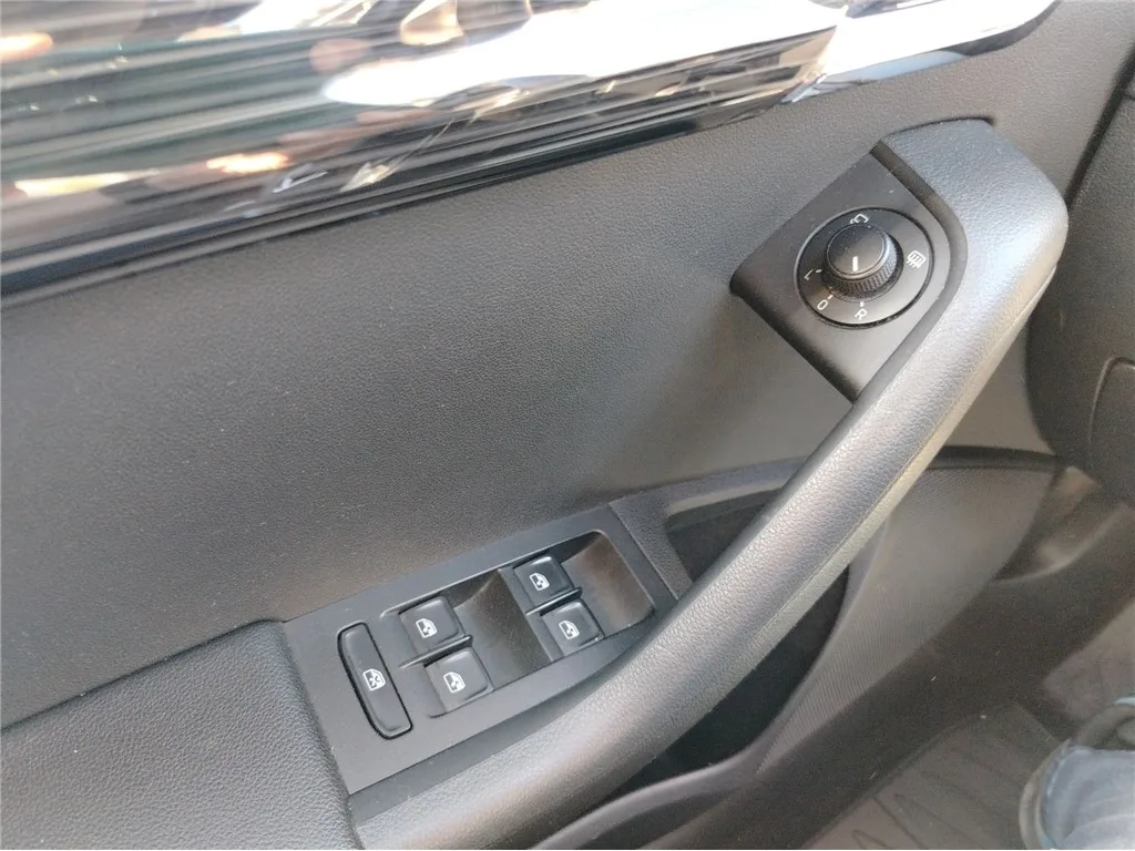 Škoda Octavia 2019 – fotografija 18