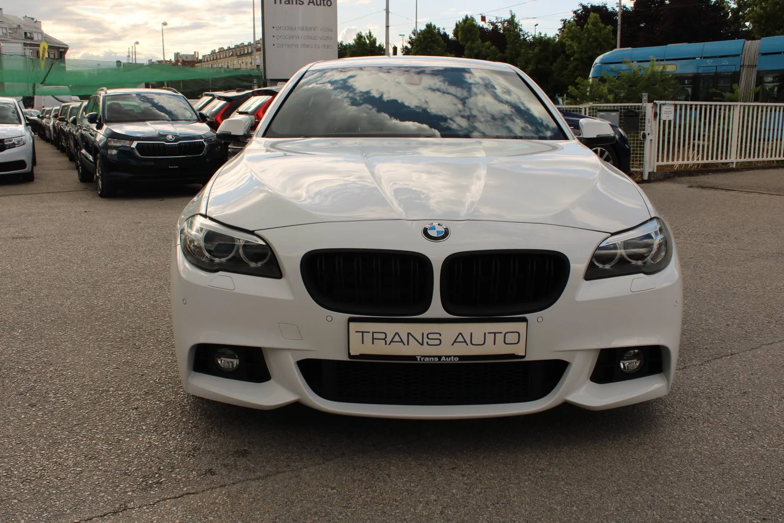 BMW Serija 5 2016: fotografija 2