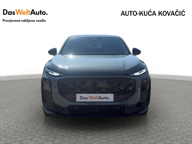 Audi Q3 2026: fotografija 2