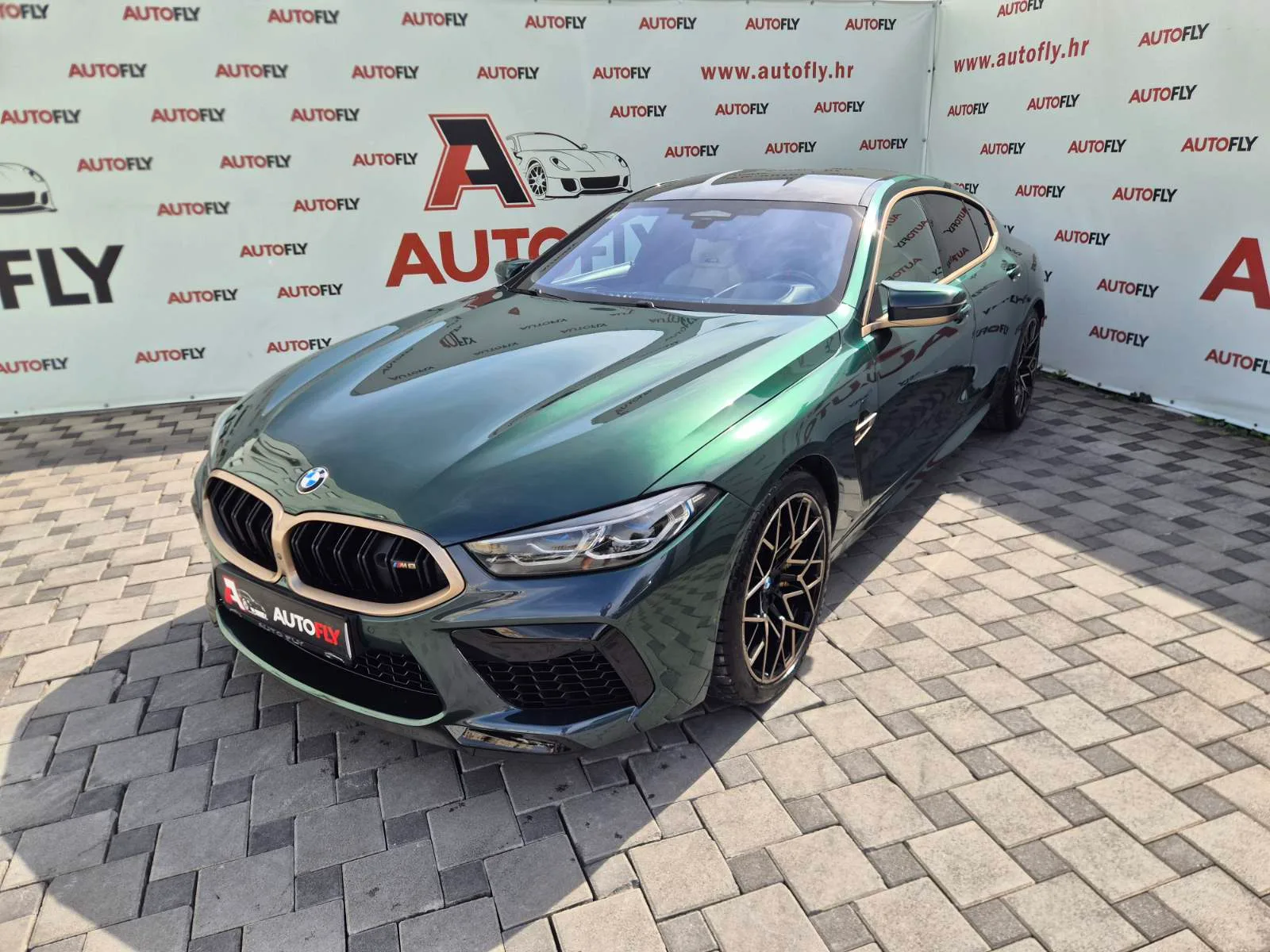 BMW M8