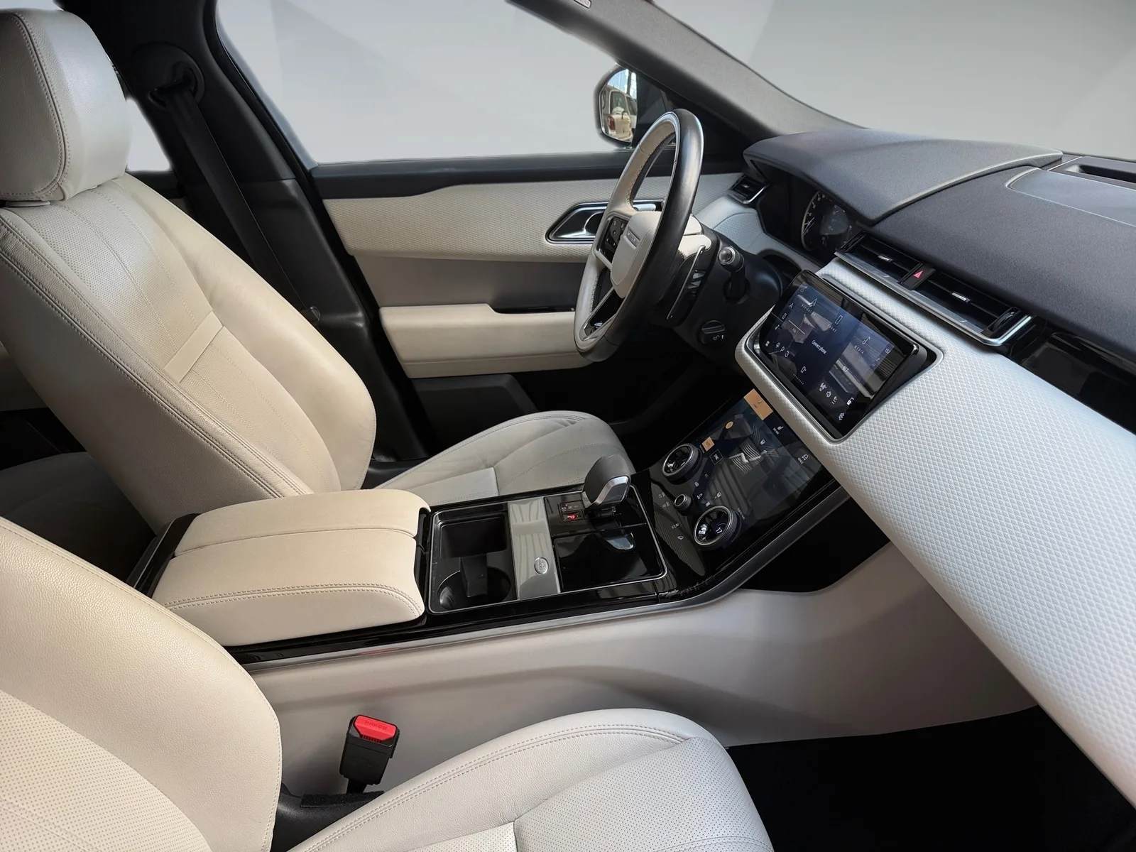 Land Rover Range Rover Velar 2022 – fotografija 23
