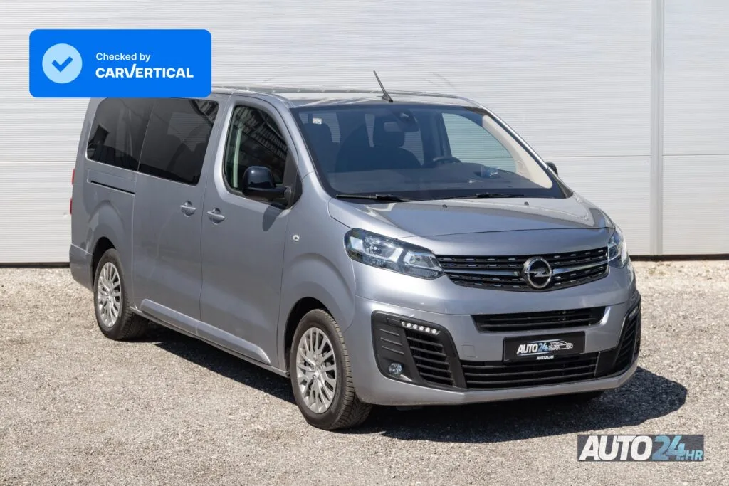 Opel Zafira 2022 – fotografija 1