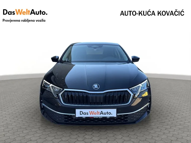 Škoda Octavia 2026: fotografija 2