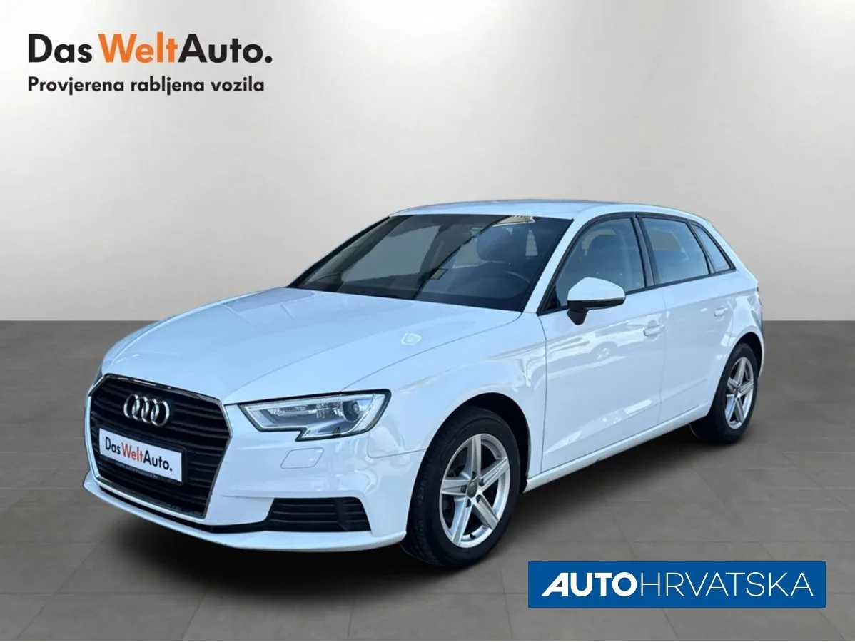 Audi A3 2017: fotografija 1