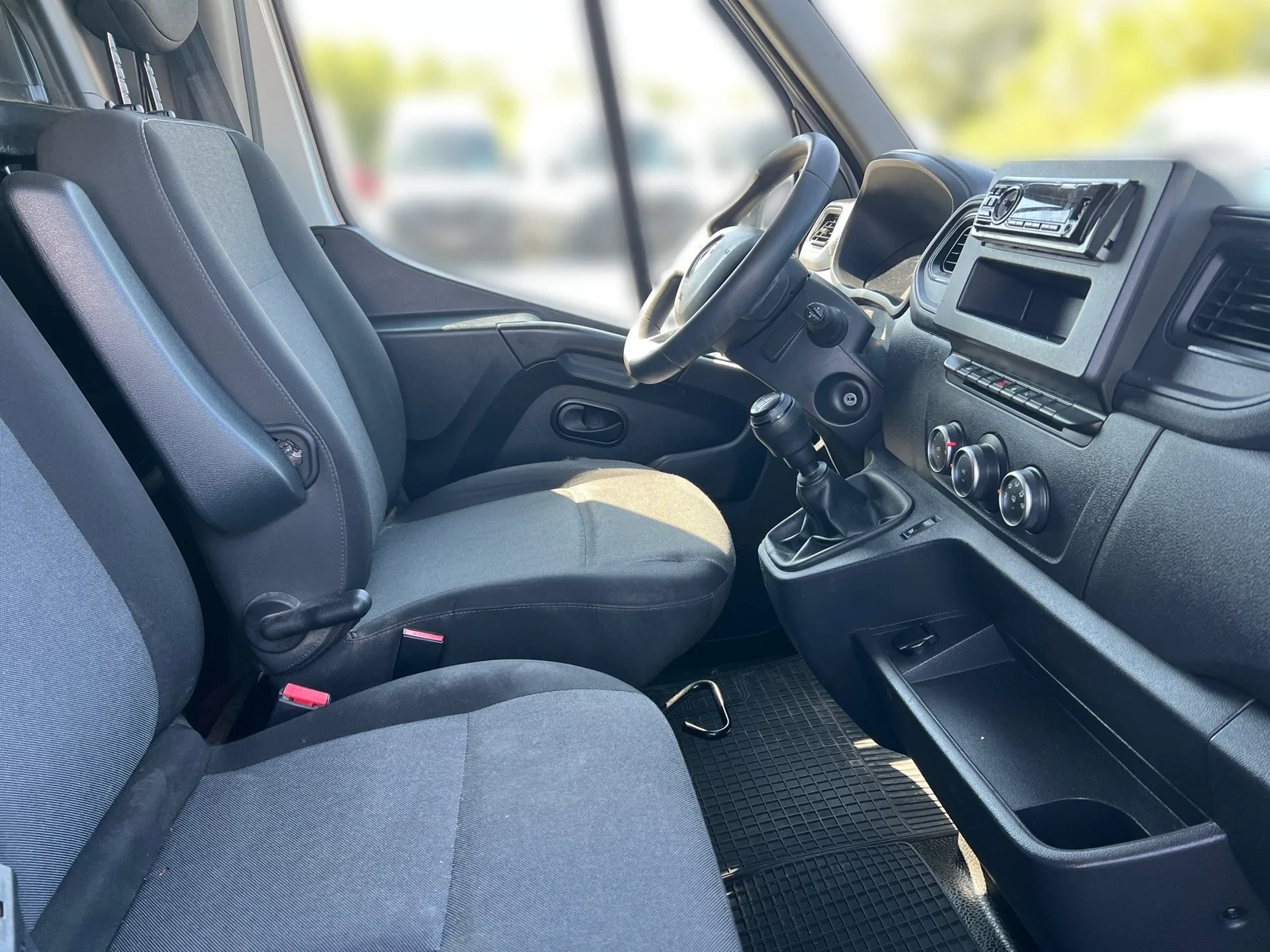 Renault Master 2022 – fotografija 17