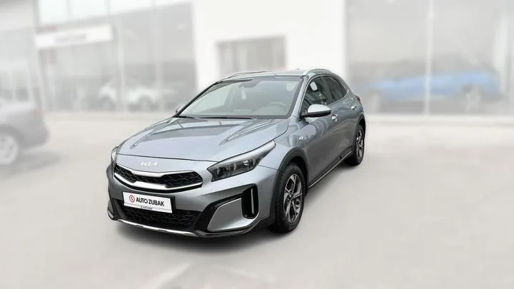 Kia Xceed 2023: fotografija 1