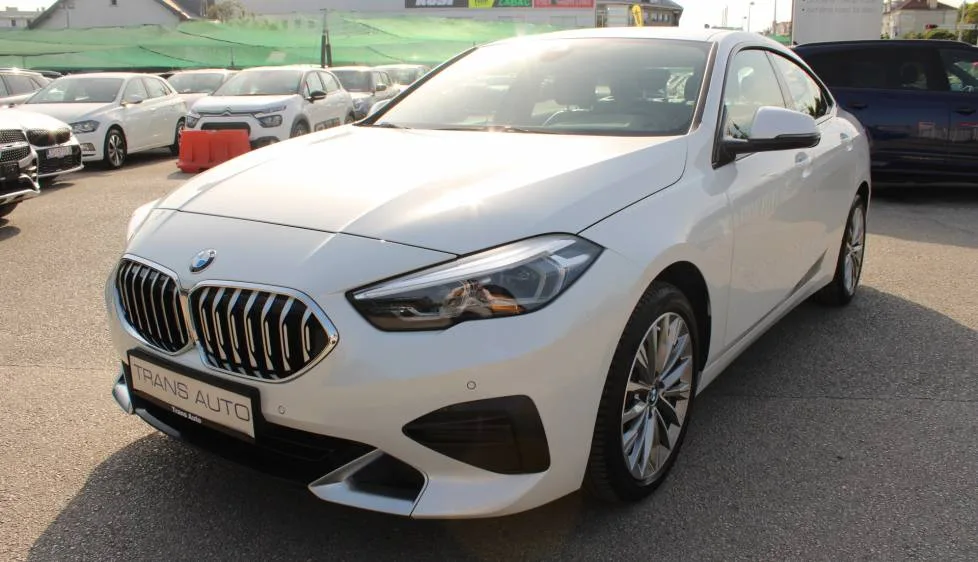 BMW Serija 2 2022 – fotografija 1