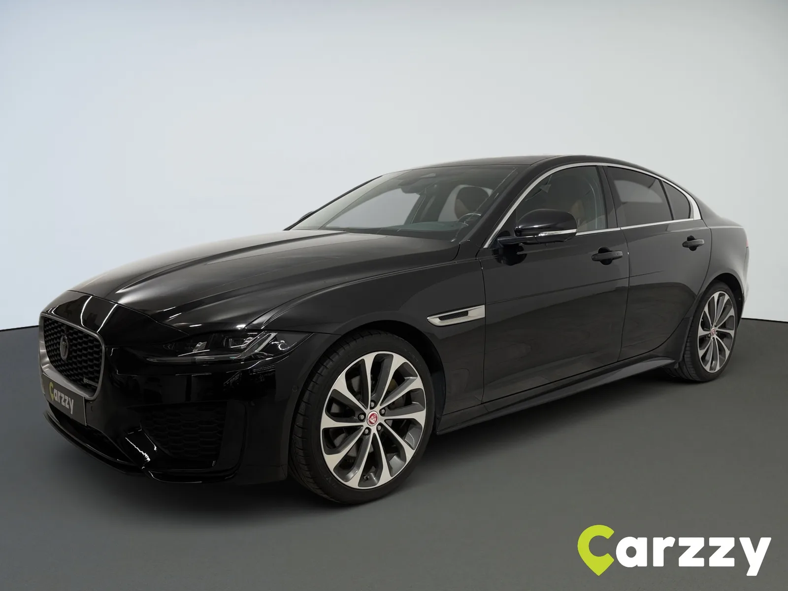 Jaguar Xe 2021 – fotografija 1