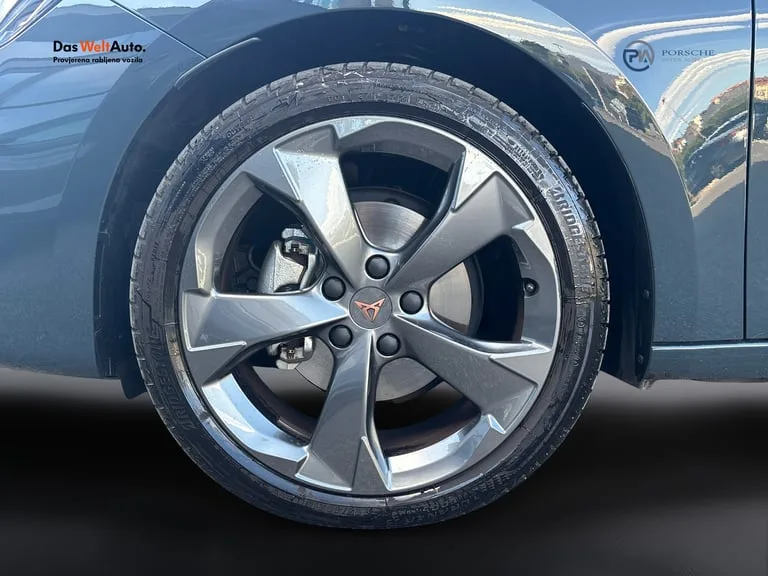 Cupra Leon 2026: fotografija 25
