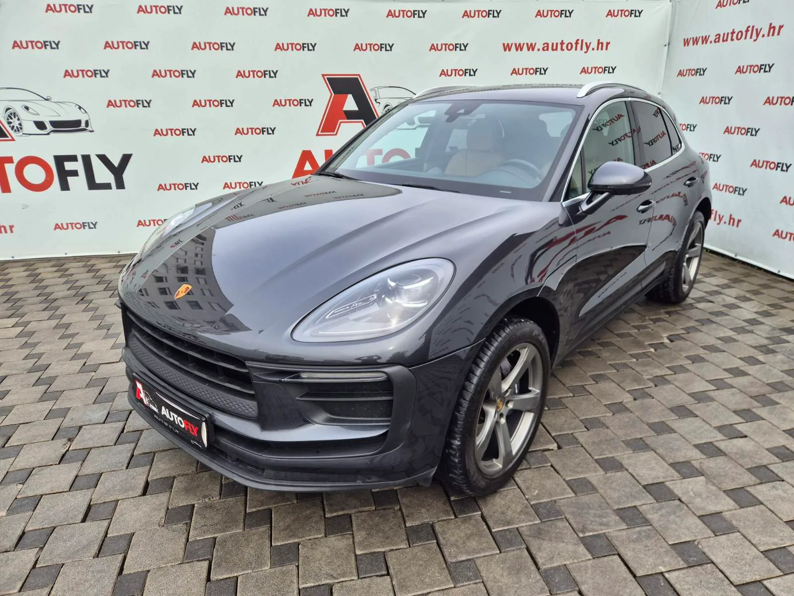 Porsche Macan 2022 – fotografija 1