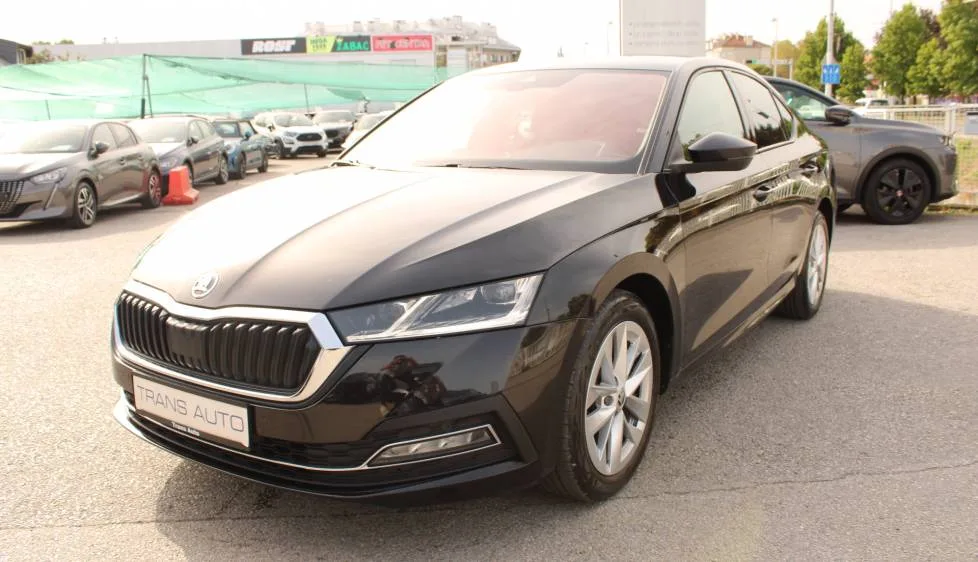 Škoda Octavia 2022 – fotografija 1