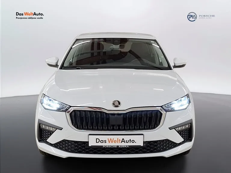 Škoda Scala 2025: fotografija 2