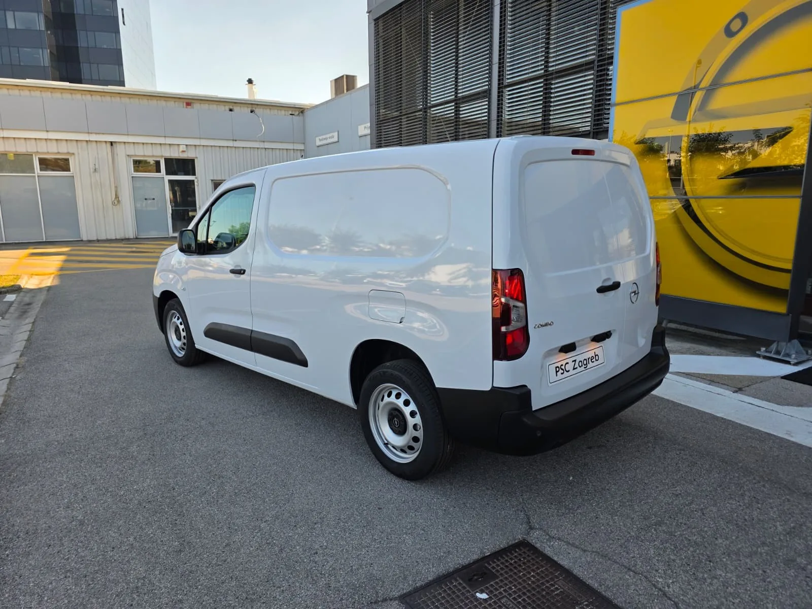 Opel Combo 0 – fotografija 2