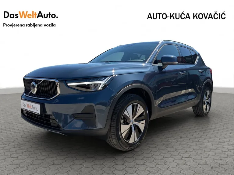 Volvo XC40 2026: fotografija 1
