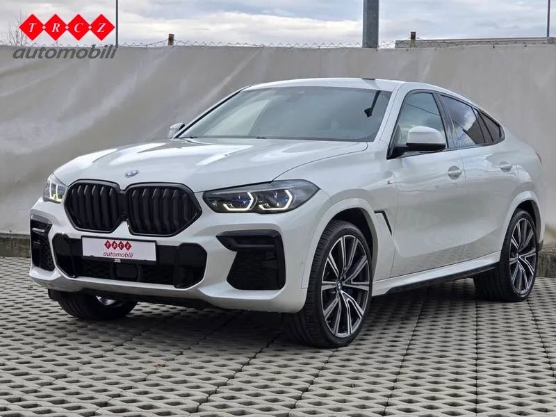 BMW X6 2022: fotografija 1