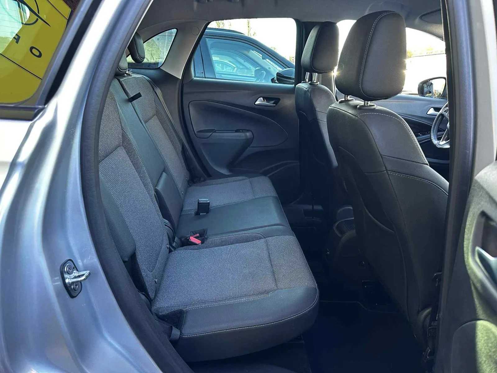 Opel Crossland 2024: fotografija 21