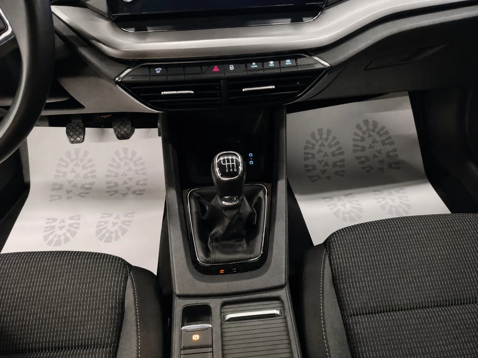 Škoda Octavia Combi 2022: fotografija 27