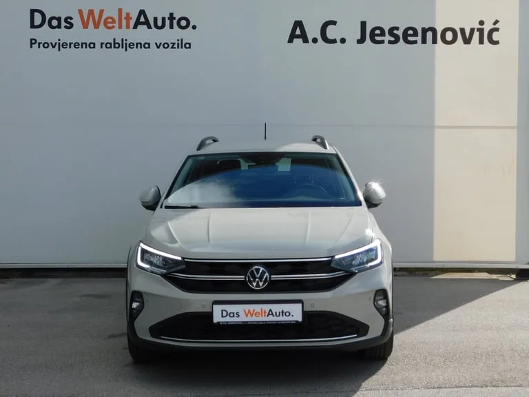 Volkswagen Taigo 2023: fotografija 2
