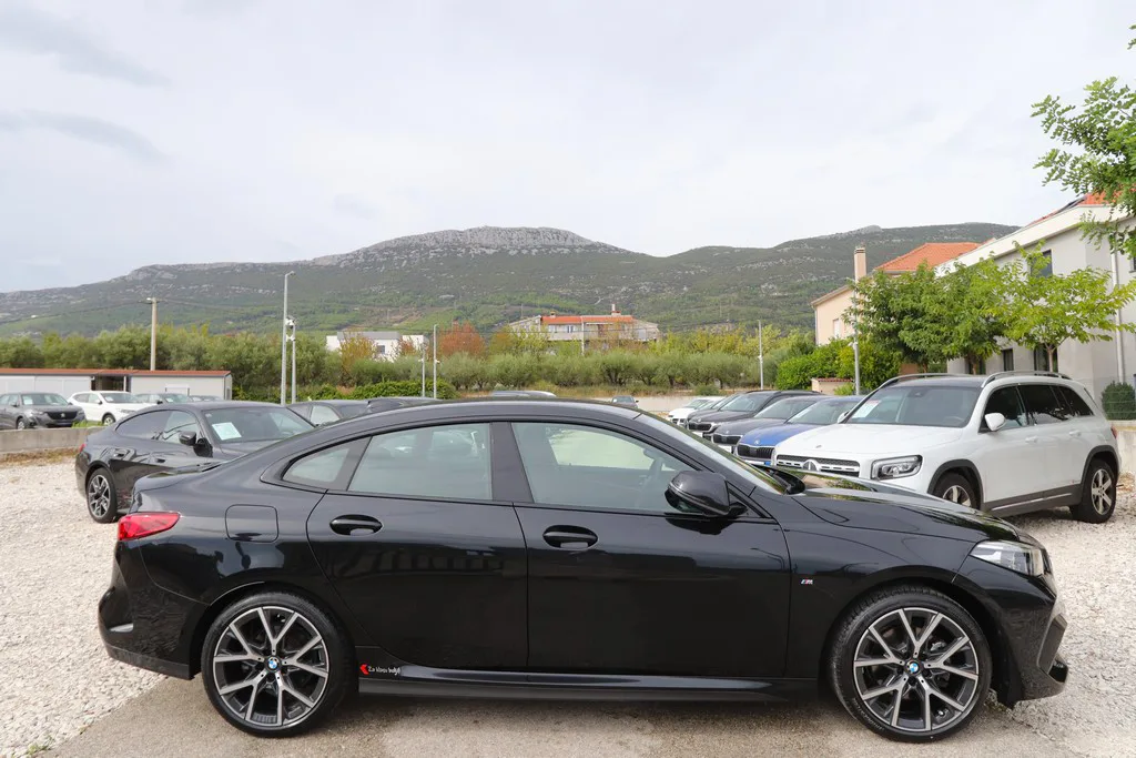 BMW Serija 2 2023 – fotografija 2