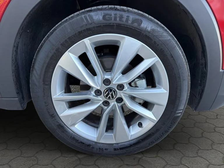 Volkswagen T-Cross 2026: fotografija 18