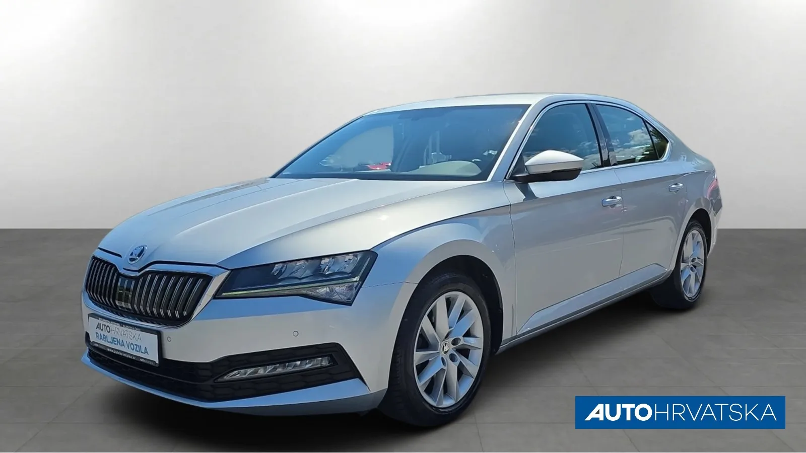 Škoda Superb 2021 – fotografija 1