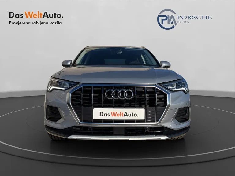 Audi Q3 2025: fotografija 2