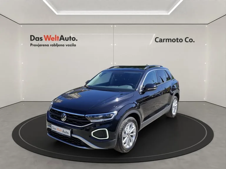 Volkswagen T-Roc 2024: fotografija 1