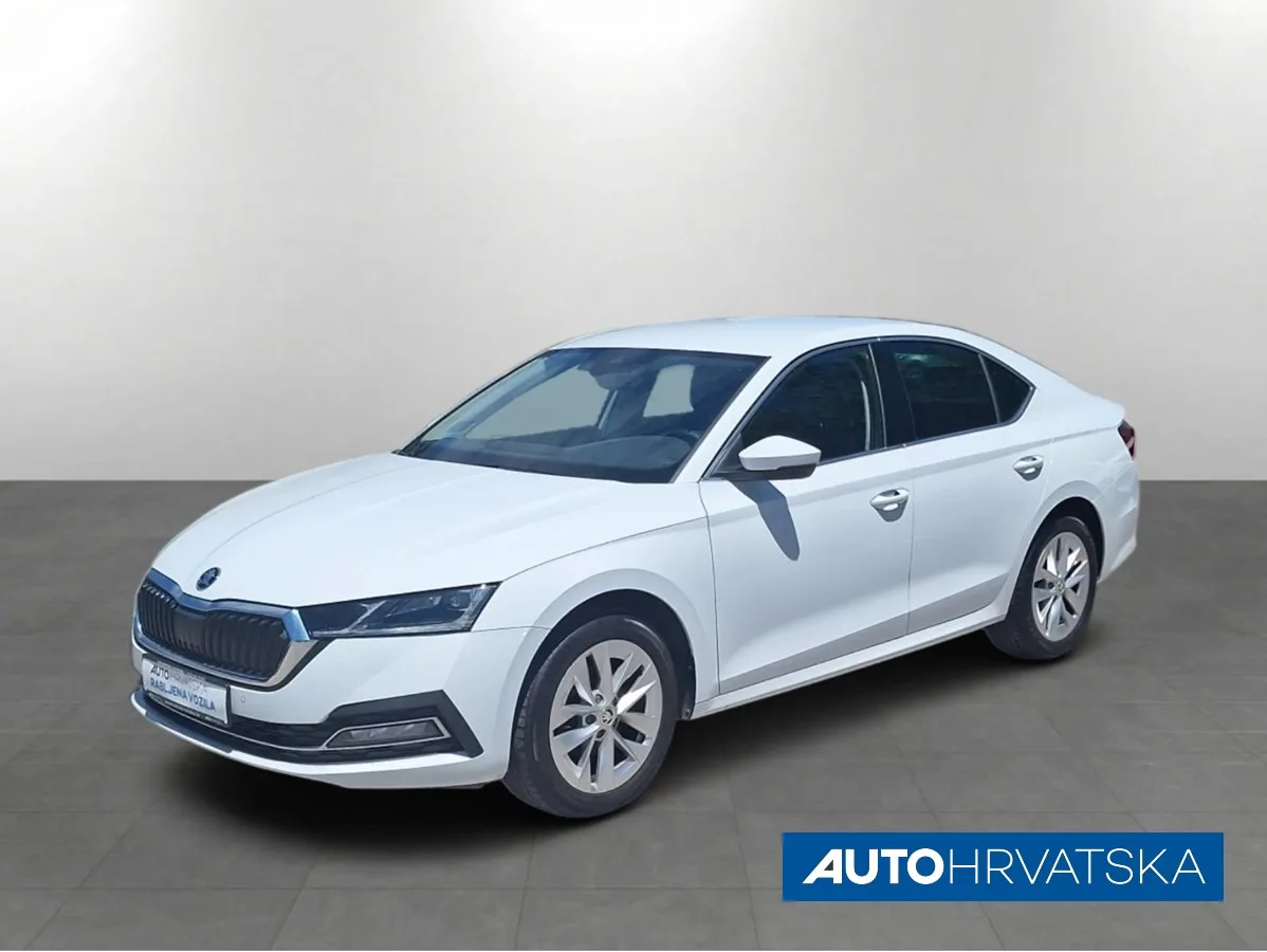 Škoda Octavia 2024: fotografija 1