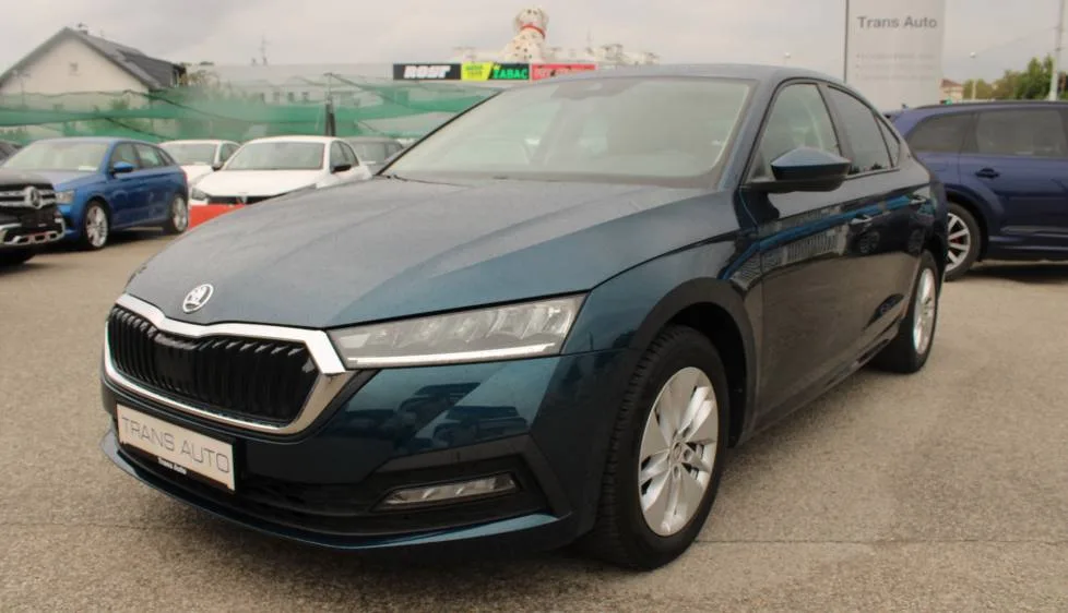 Škoda Octavia 2023 – fotografija 1