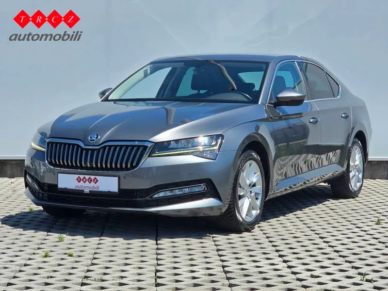 Škoda Superb 2022 – fotografija 1