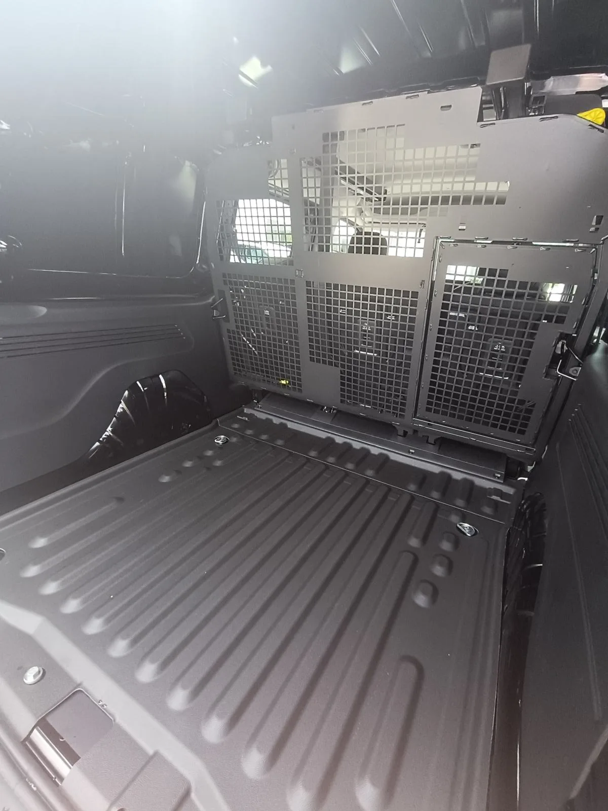 Citroen Berlingo 2025: fotografija 28