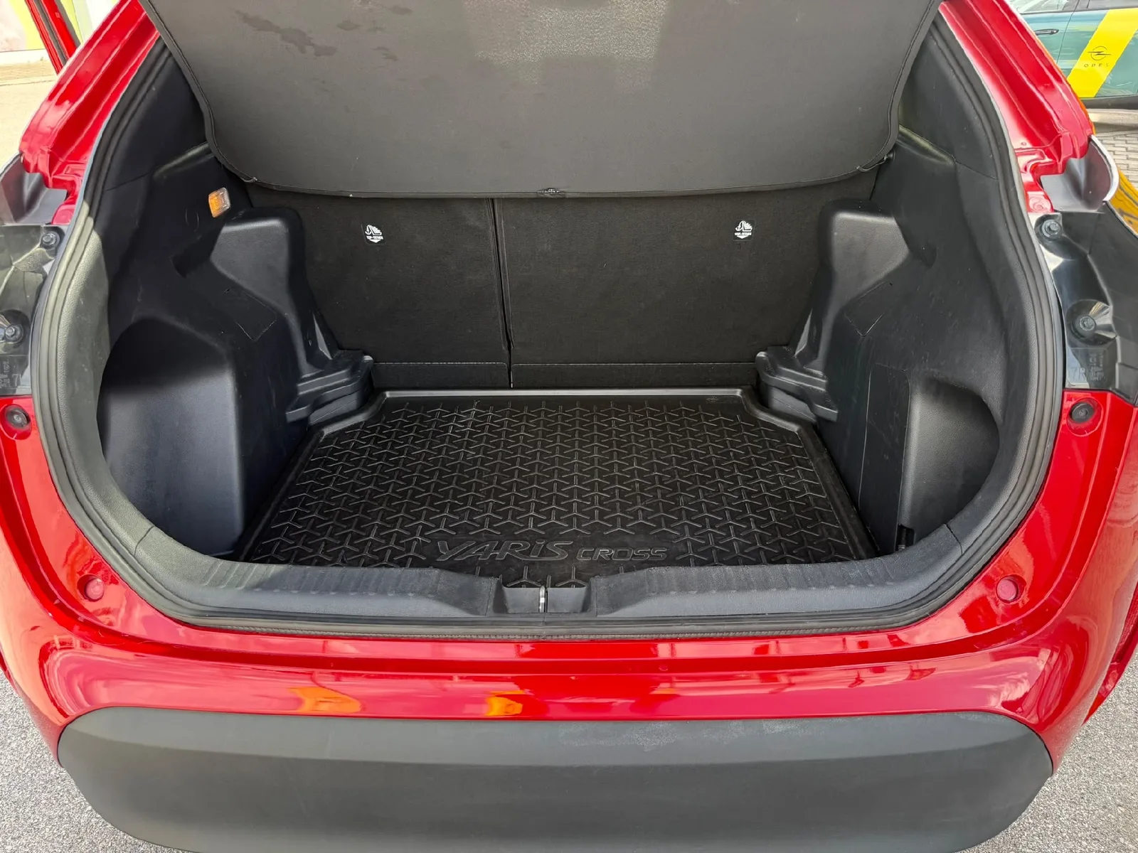 Toyota Yaris 2024 – fotografija 19