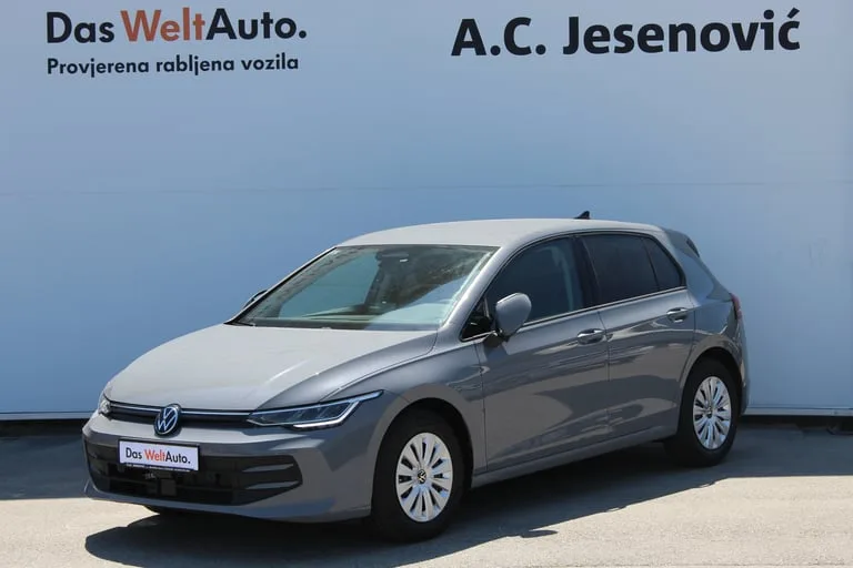 Volkswagen Golf VIII