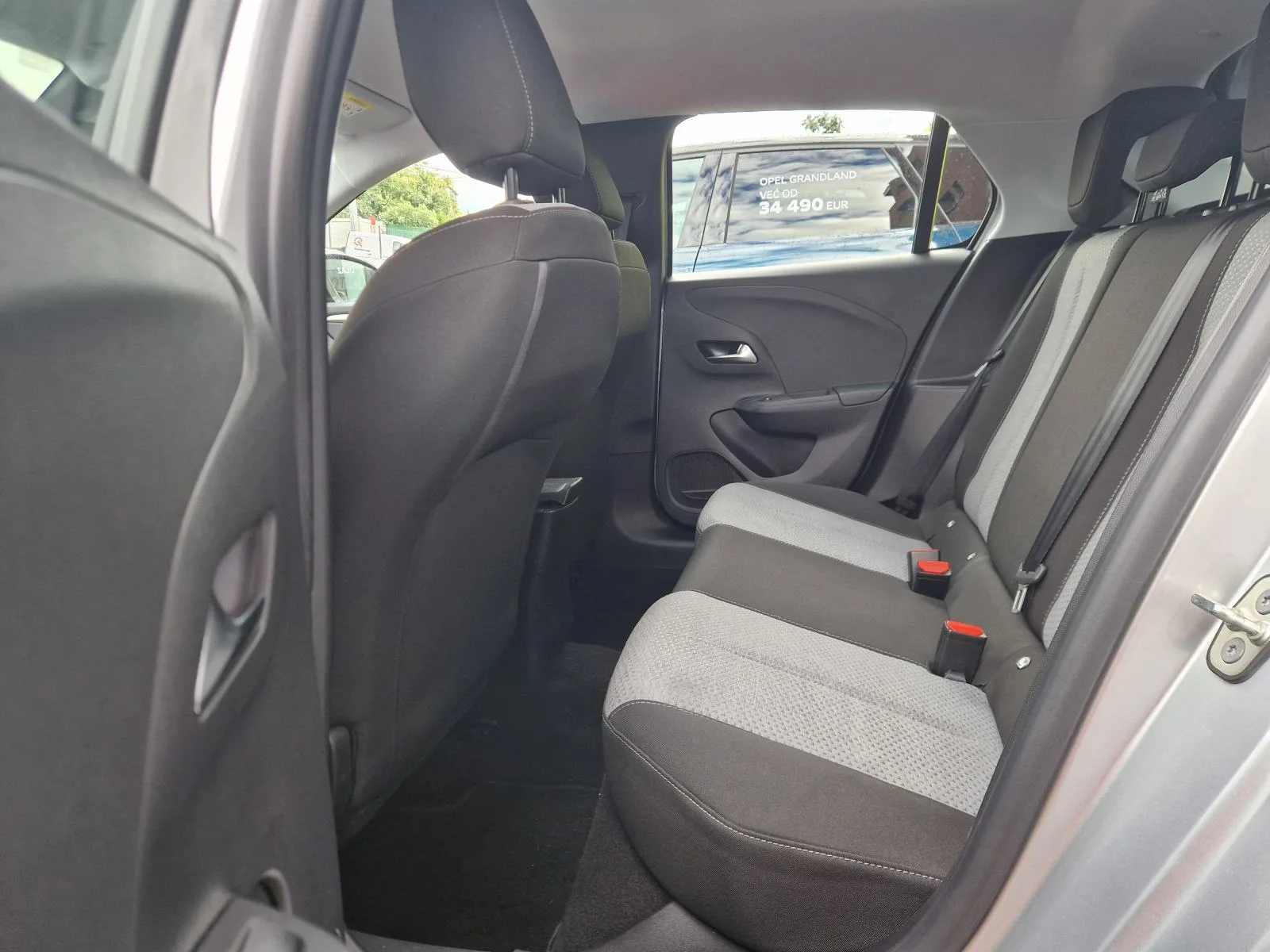 Opel Corsa 2024: fotografija 15