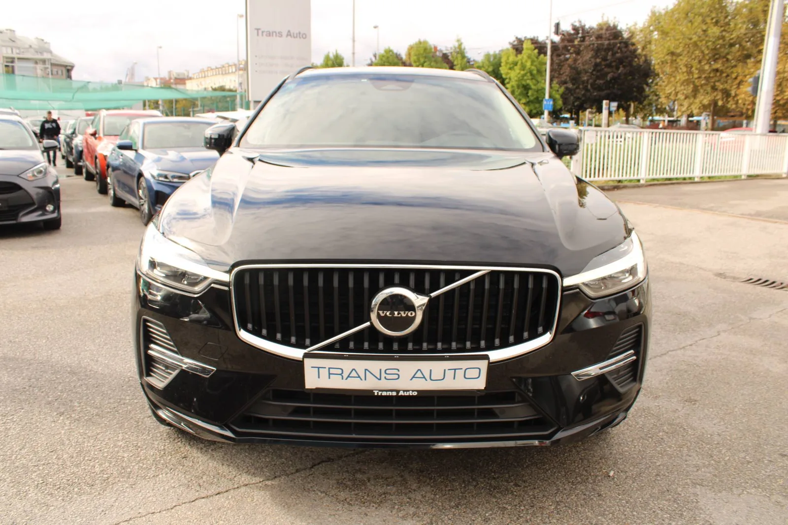Volvo XC60 2022: fotografija 2