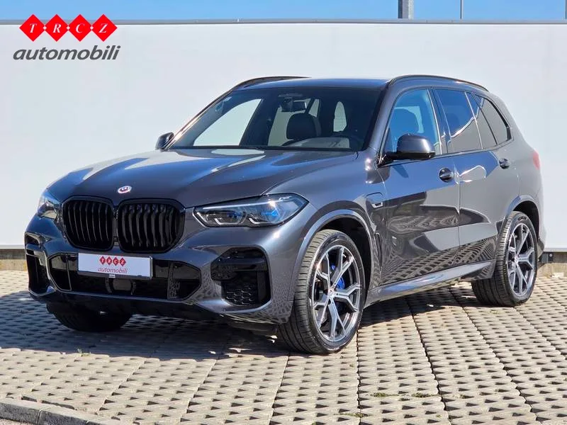 BMW X5 2022 – fotografija 1