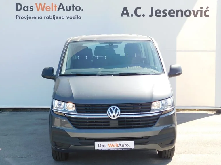 Volkswagen Caravelle 2024: fotografija 2