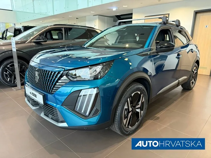 Peugeot 2008 2025 – fotografija 1