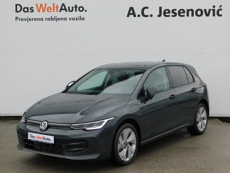 Volkswagen Golf VIII