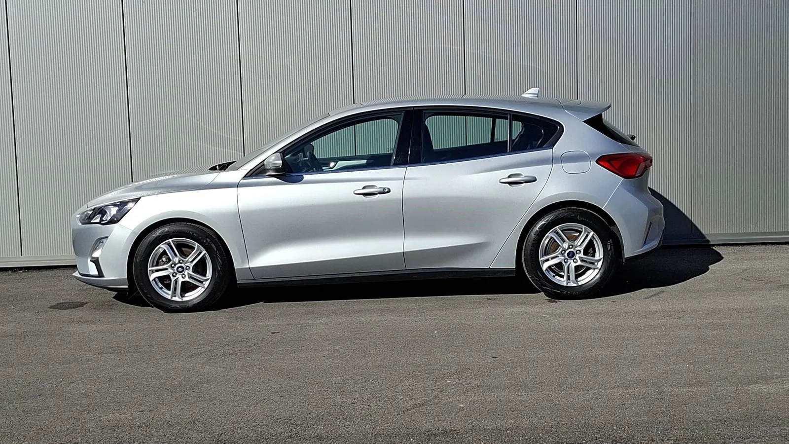 Ford Focus 2020: fotografija 2