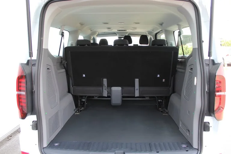 Volkswagen Caravelle 2026: fotografija 13
