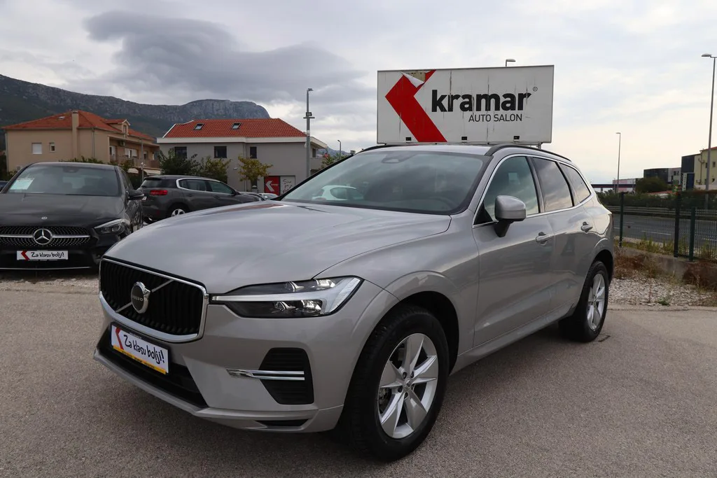 Volvo Xc60 2025 – fotografija 1