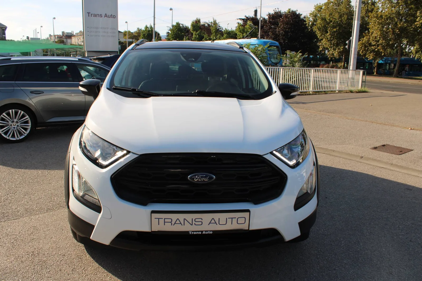Ford Ecosport 2022: fotografija 2