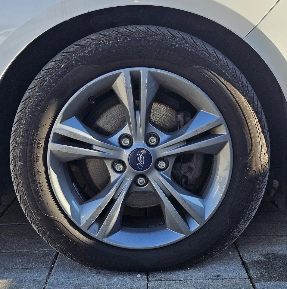Ford C-max 2017 – fotografija 15