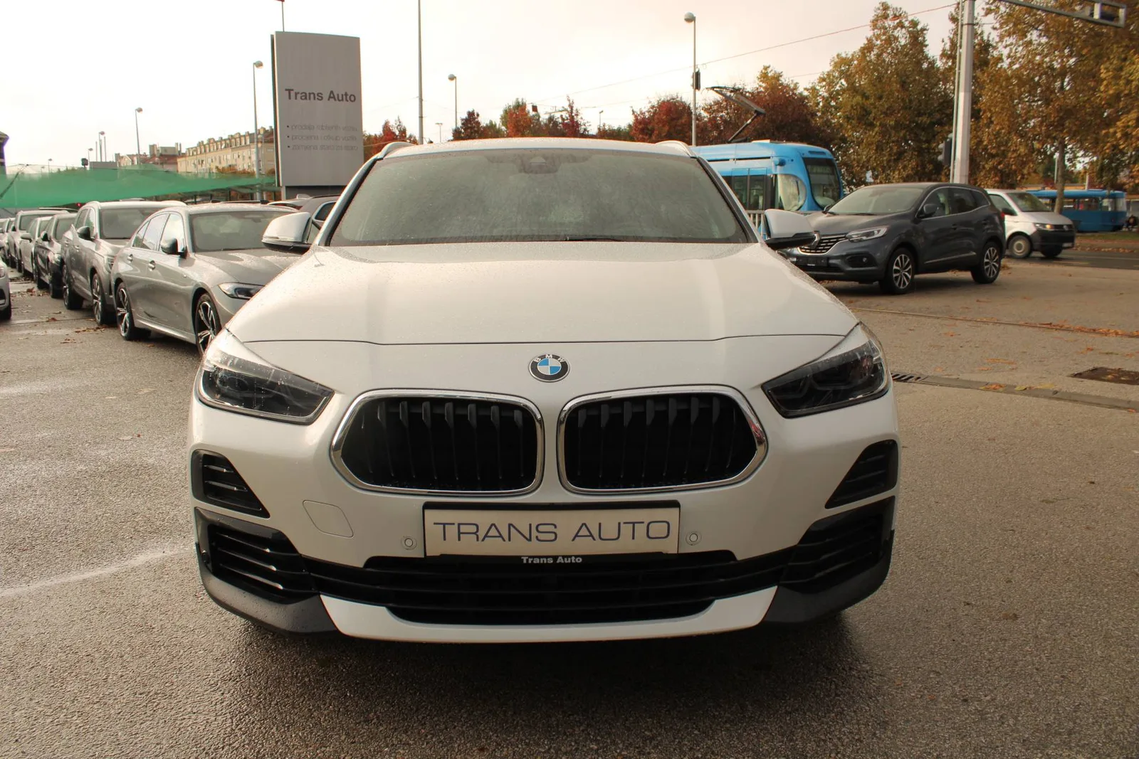 BMW X2 2022: fotografija 2
