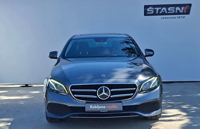 Mercedes-Benz E-Klasa 2019: fotografija 2