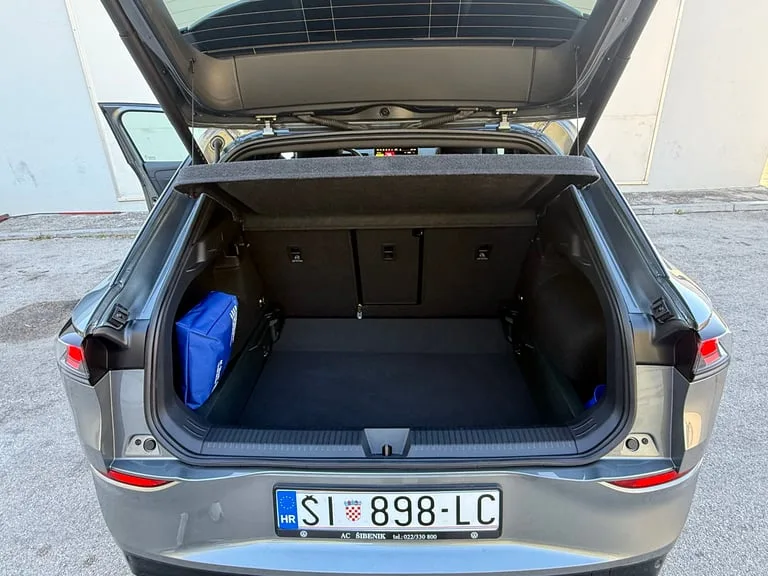 Volkswagen T-Roc 2026: fotografija 10
